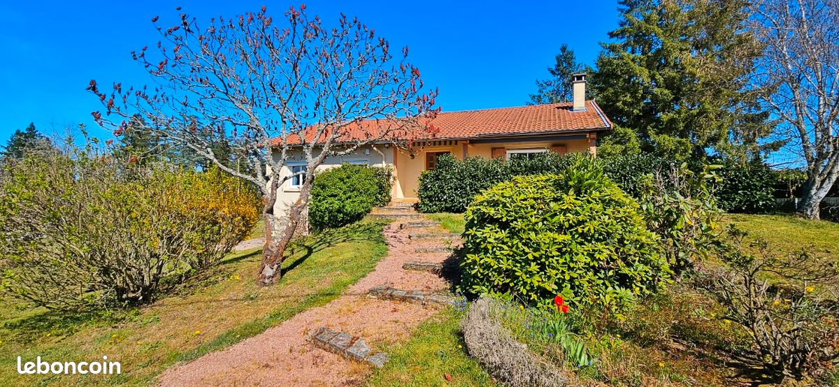 Maison 5 pièces 139 m² · à Villerest · 139 m² · 269 000 €