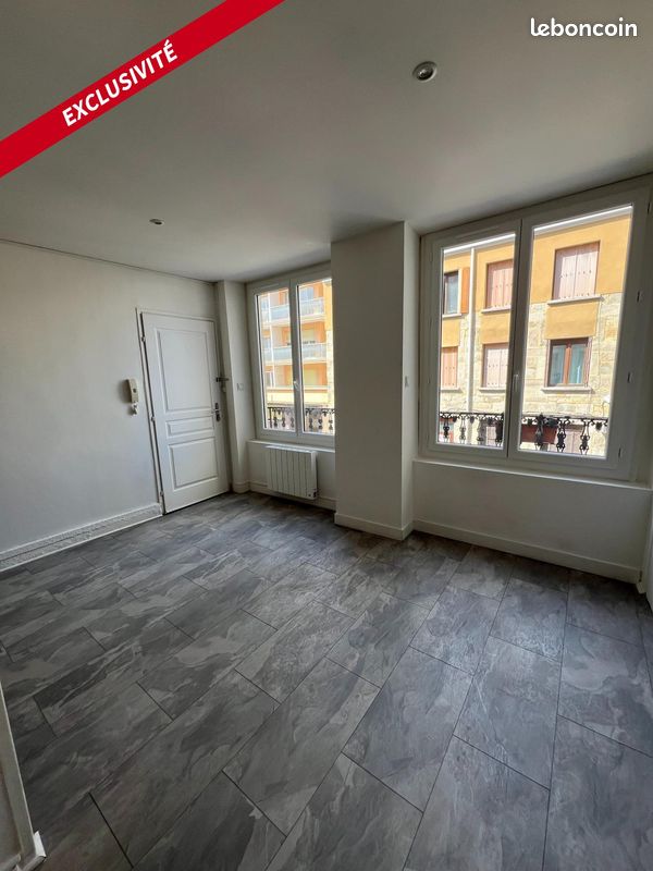 Appartement 1 pièce 28 m² · à Saint-Étienne · 28 m² · 49 000 €