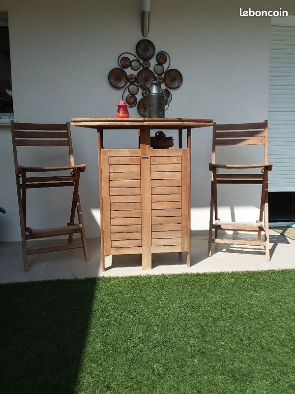 Bar en bois (image 1)