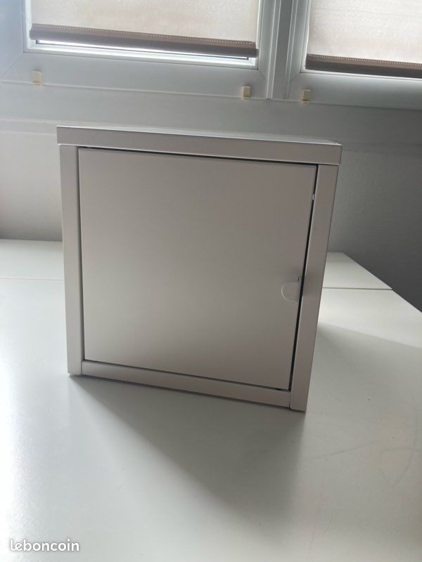 Boîte Rangement blanc IKEA 25x25x25 (image 1)