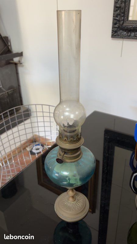 Lampe à pétrole (image 1)