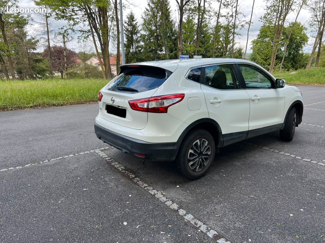 Nissan Qashqai (image 4)