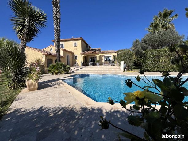 Villa 6 pièces 165 m²