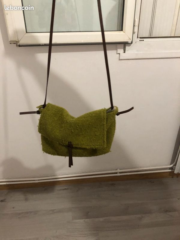 Sac à main vert (image 2)