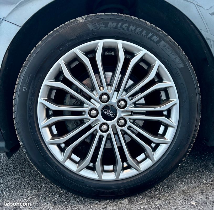 FORD FOCUS IV 1.0L SCTi 125ch Titanium - 1ère Main - (image 15)