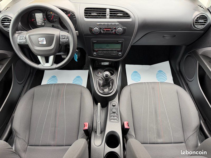 Seat LEON 1.2 TSI 105ch 1ERE MAIN CLIM.A/REG/LIM/JA/ISO (image 5)