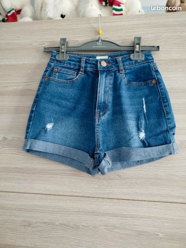 Short jeans (image 1)