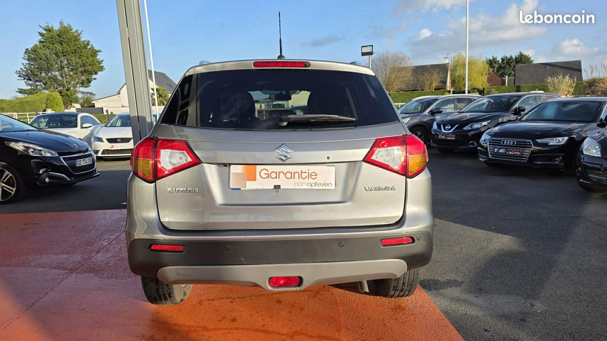 Suzuki VITARA 1.6 VVT PACK AUTO (image 10)