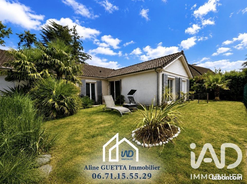 Maison 7 pièces 151 m² · à Santeny · 151 m² · 539 000 €