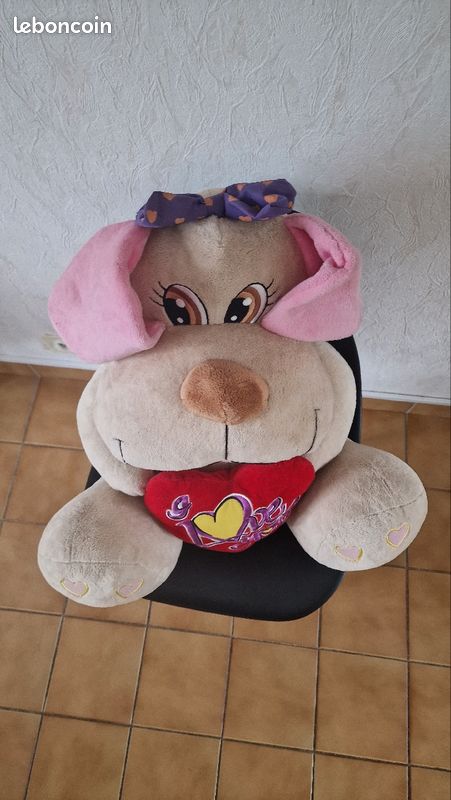 Grande peluche chien (image 5)