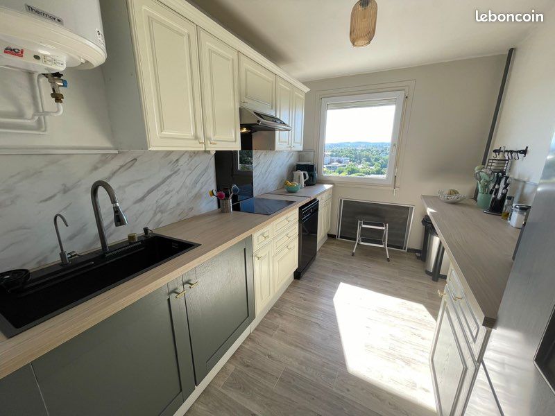 Appartement 5 pièces 100 m² · à Mâcon · 100 m² · 950 €/mois