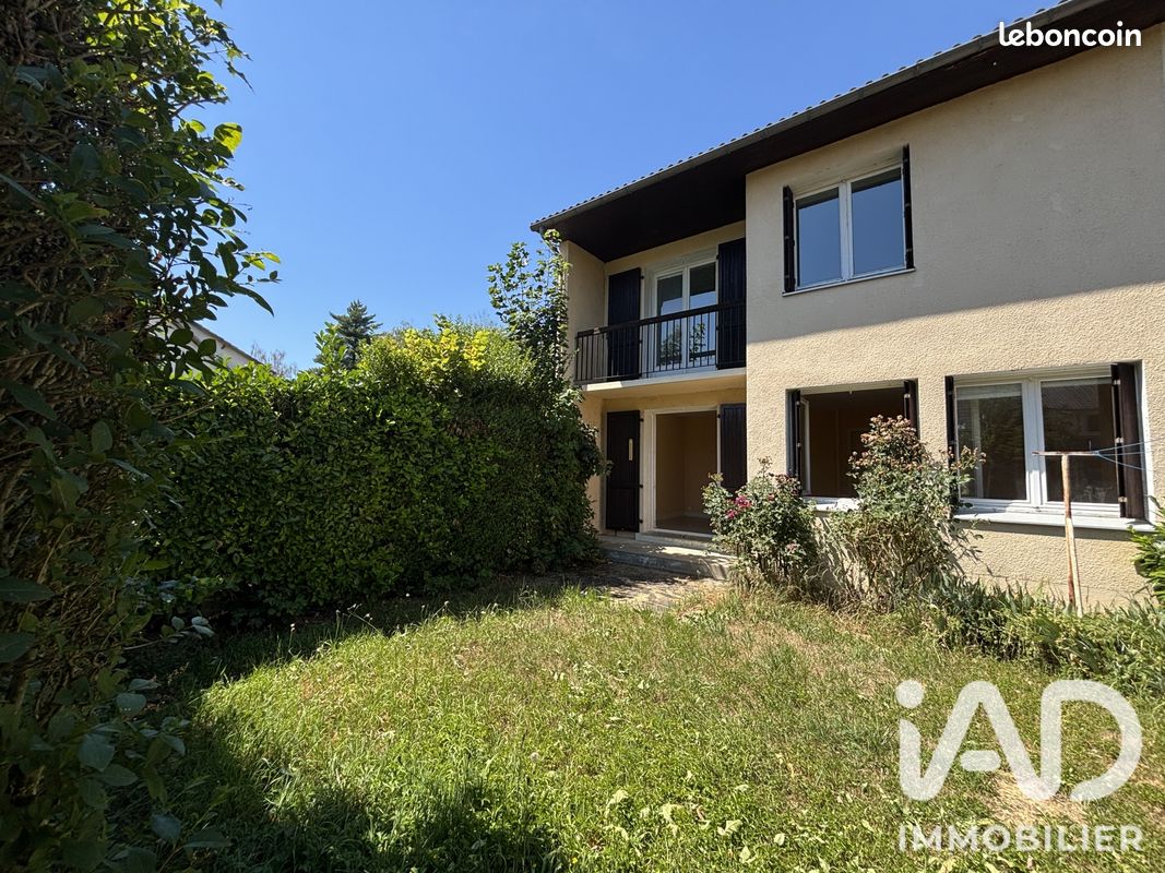 Maison 4 pièces 90 m² · à Aurillac · 90 m² · 130 000 €