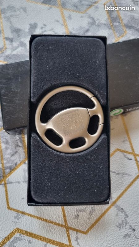 Lot de porte clés (image 4)