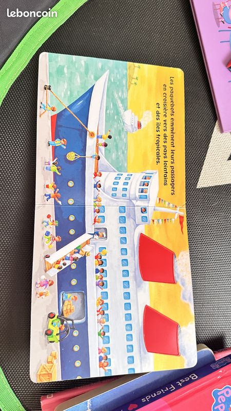 Livre à toucher sur les bateaux (image 3)
