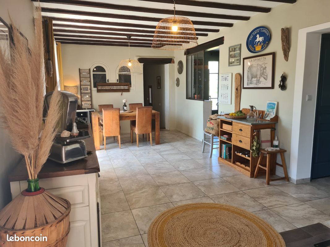 Maison 3 pièces 120 m² · à Lorgues · 120 m² · 1 600 €/mois