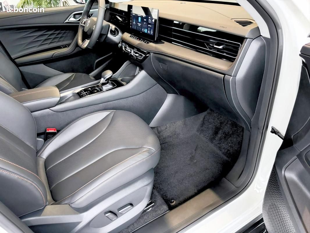 MG EHS III 1.5T GDI HYBRIDE RECHARGEABLE PHEV LUXURY 272 ch 5p (image 24)