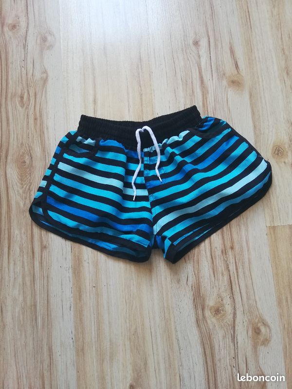Short sans marque bleu 12 - 14 ans (image 1)