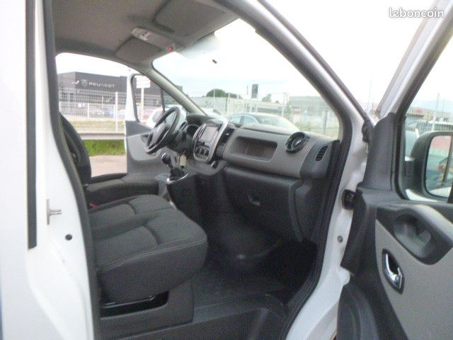 Renault Trafic III Fourgon Grand Confort L1H1 1000 (image 10)