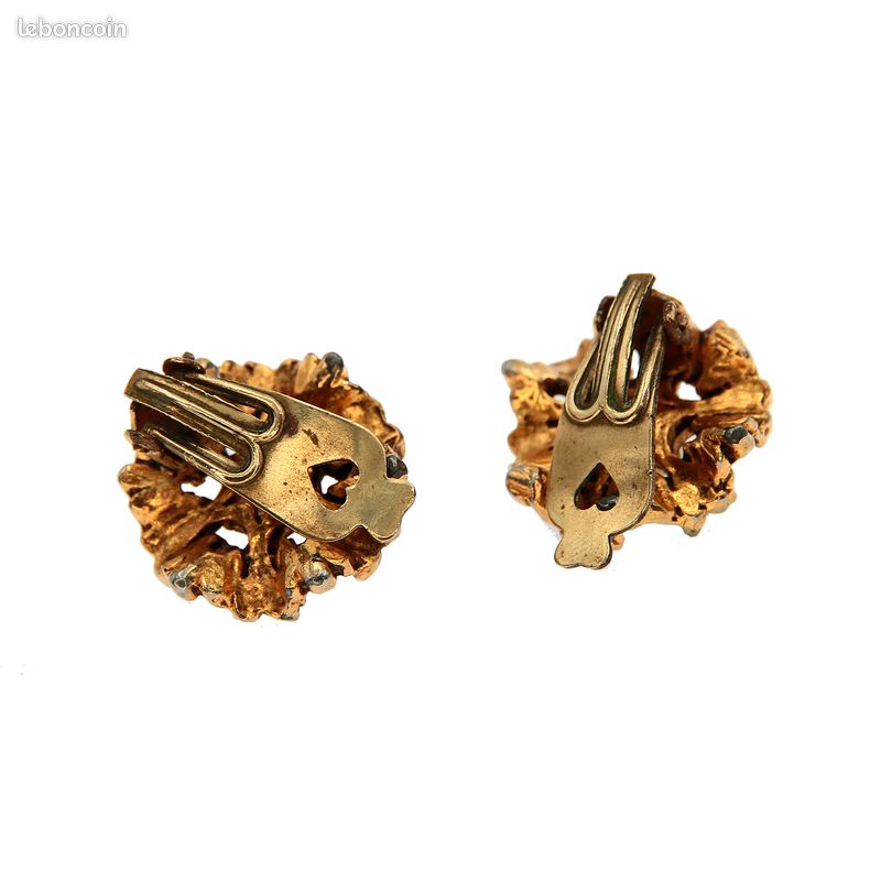 Imposants clips d'oreilles CHANEL perle nacrée - VALOIS VINTAGE PARIS