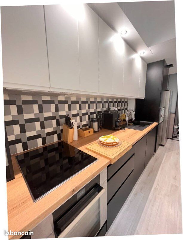 Appartement 3 pièces 80 m² · à Nice · 80 m² · 1 050 €