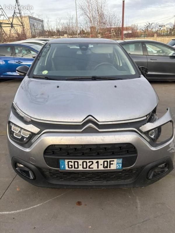 Citroën C3 BlueHDi 100 S&S BVM6 Feel ACCIDENTEE (image 3)