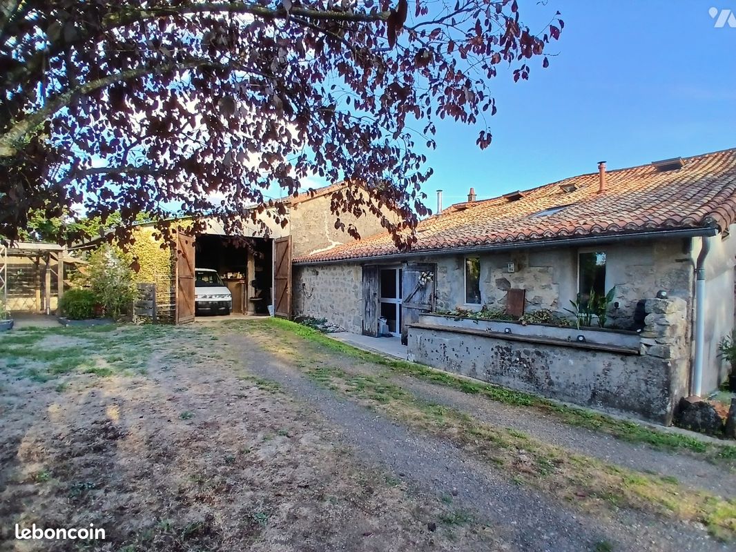 Maison 7 pièces 192 m² · à Saint-Aubin-le-Cloud · 192 m² · 199 500 €