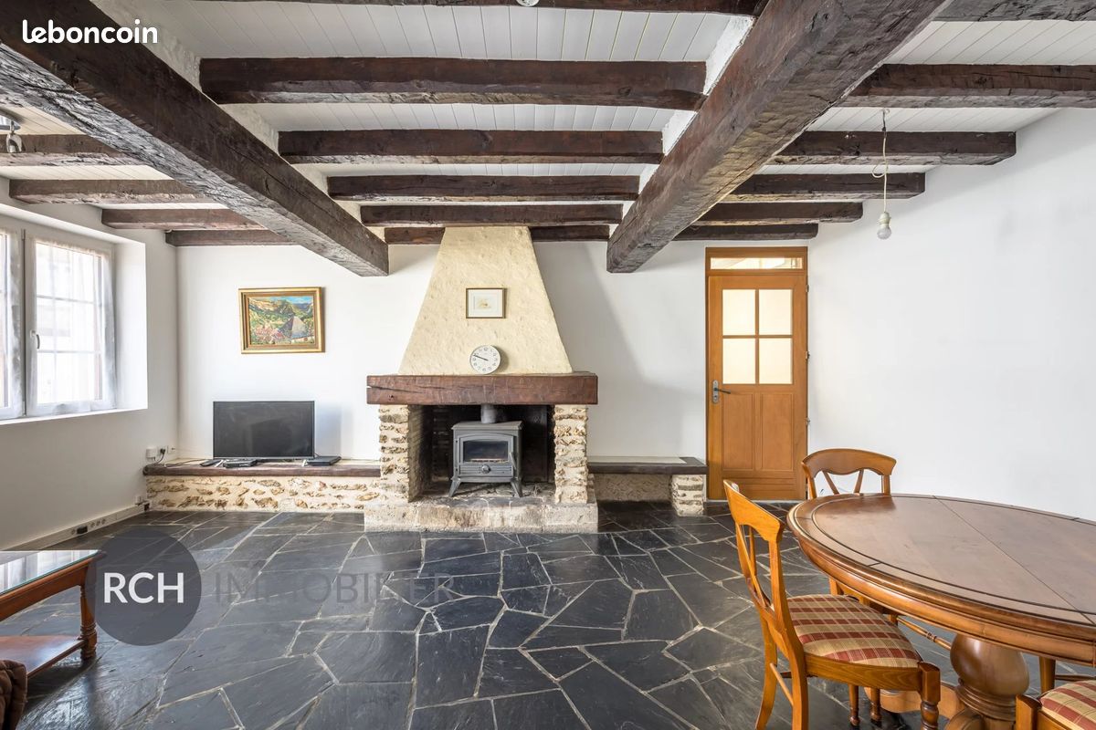 Maison 3 pièces 102 m² · à Gambais · 102 m² · 231 000 €