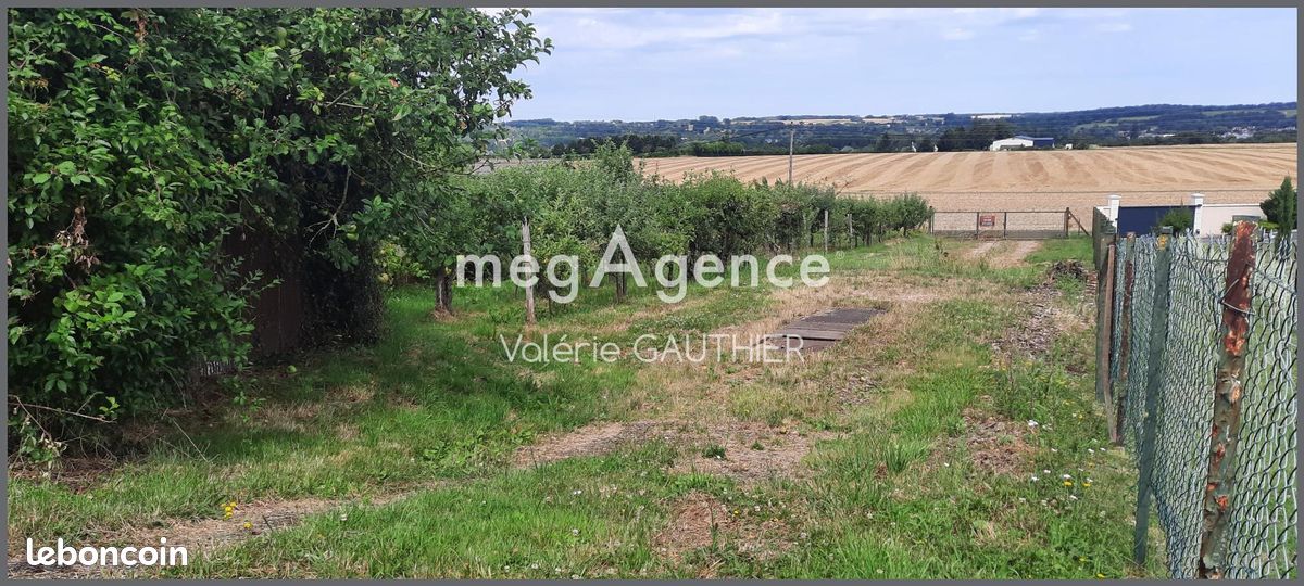 Terrain 840 m² · à Naveil · 840 m² · 29 000 €