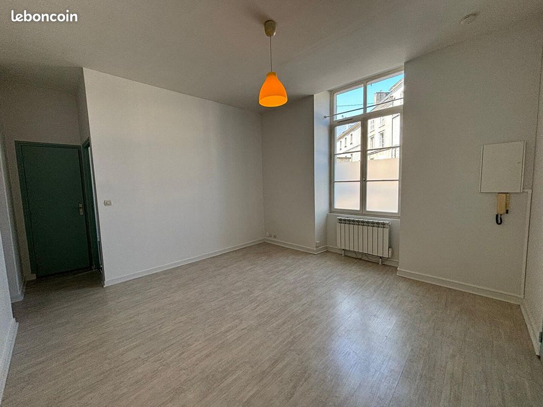 Appartement 2 pièces 36 m² · à Poitiers · 36 m² · 530 €