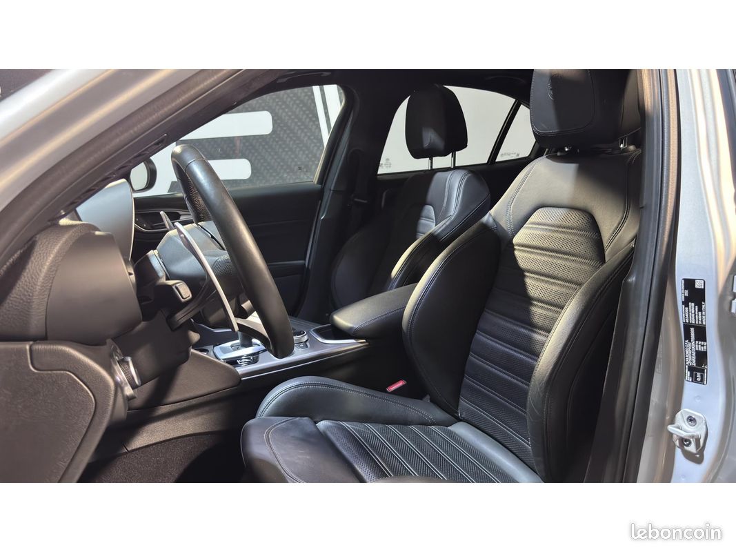 ALFA ROMEO GIULIA 2.2 D 190ch BVA - Gris Lunaire - 1ère Main (image 7)