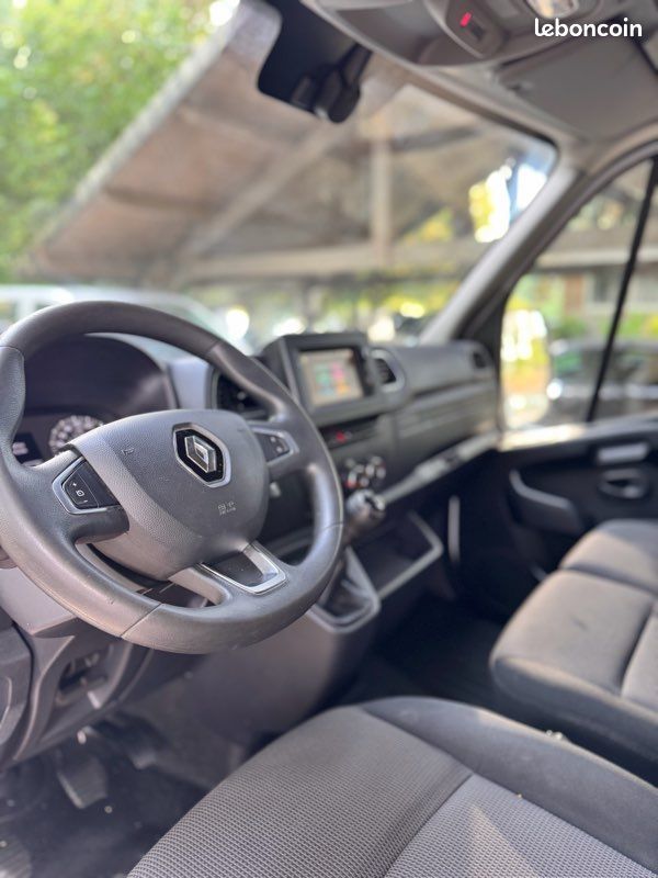 Renault Master 2,3 dci 135 ch l2h2 blue dci grand confort fourgon 2022 – photo 14