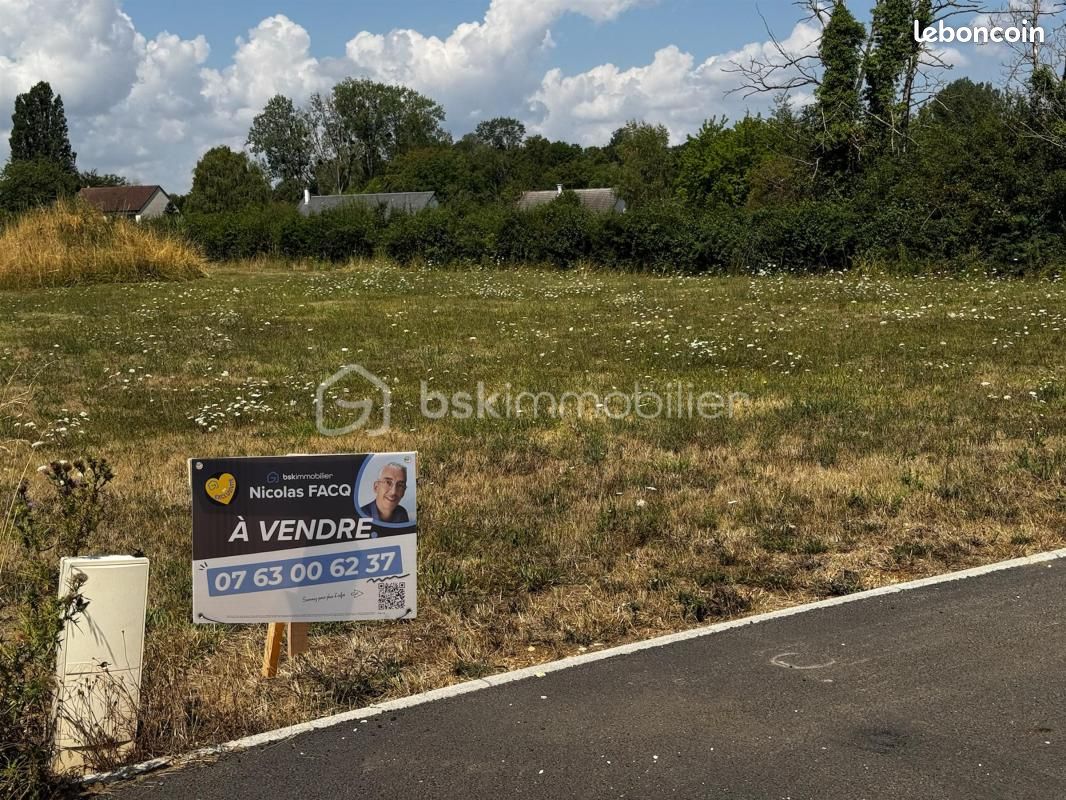 Terrain 1 175 m² Vinon · 29 085 €