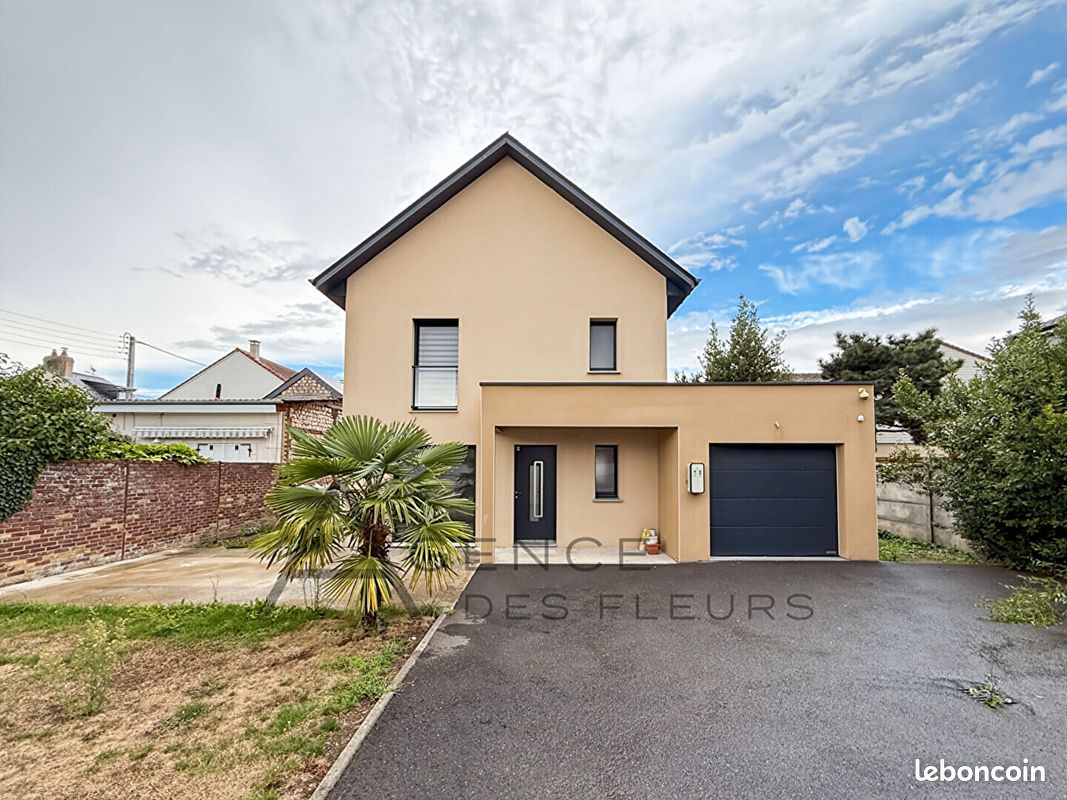 Maison 120 m² · à Caudebec-lès-Elbeuf · 120 m² · 279 900 €