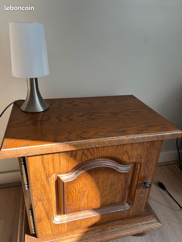 Table de chevet en bois (image 12)