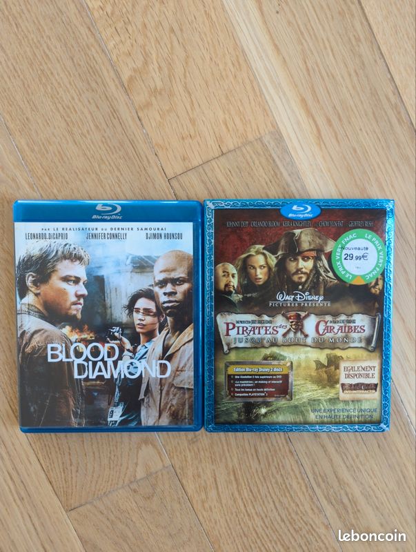Blu-ray Blood Diamond et Pirates des Caraïbes jusqu'au bout du monde (image 1)