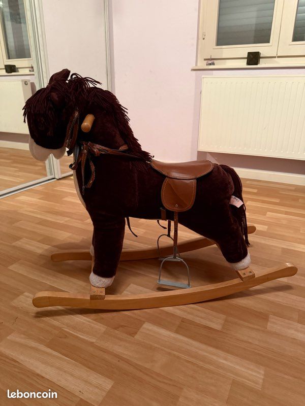 Cheval pour enfant (image 1)