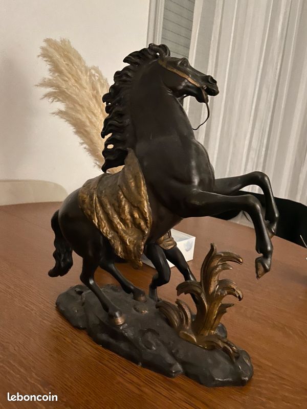Décoration antiquaire (image 1)