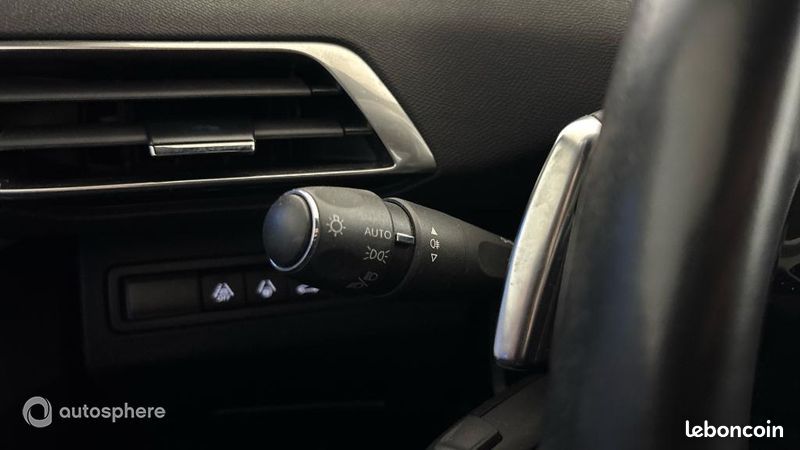 Peugeot 3008 1.5 BlueHDi 130ch S&S GT EAT8 (image 23)