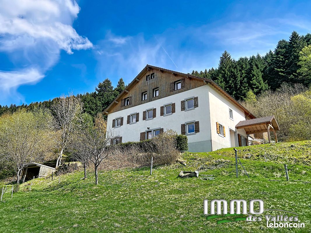 Maison 10 pièces 484 m² · à La Bresse · 484 m² · 739 000 €