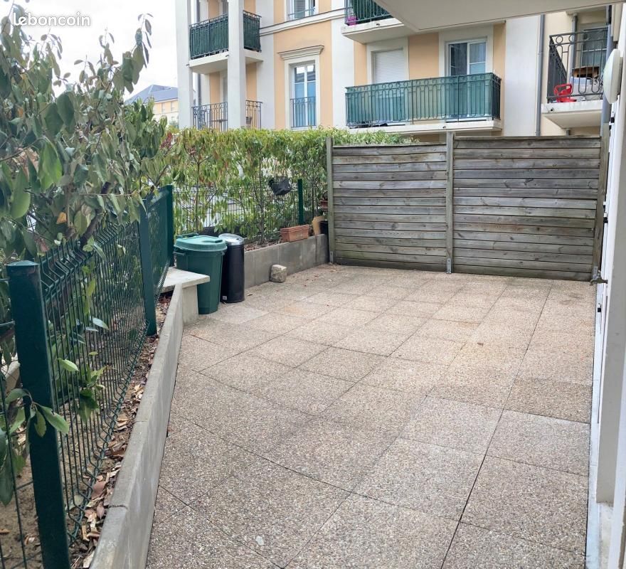 Appartement a louer noisy-le-grand - 4 pièce(s) - 72 m2 - Surfyn