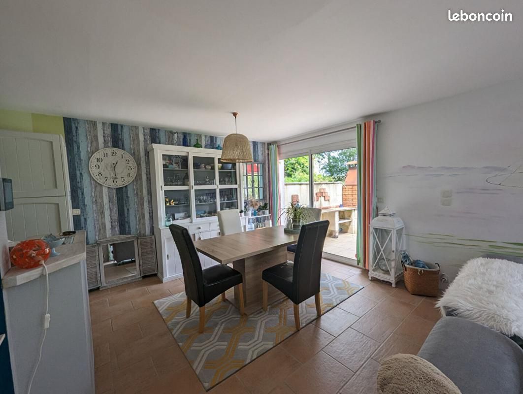 Maison 5 pièces 136 m² · à Listrac-Médoc · 136 m² · 300 000 €