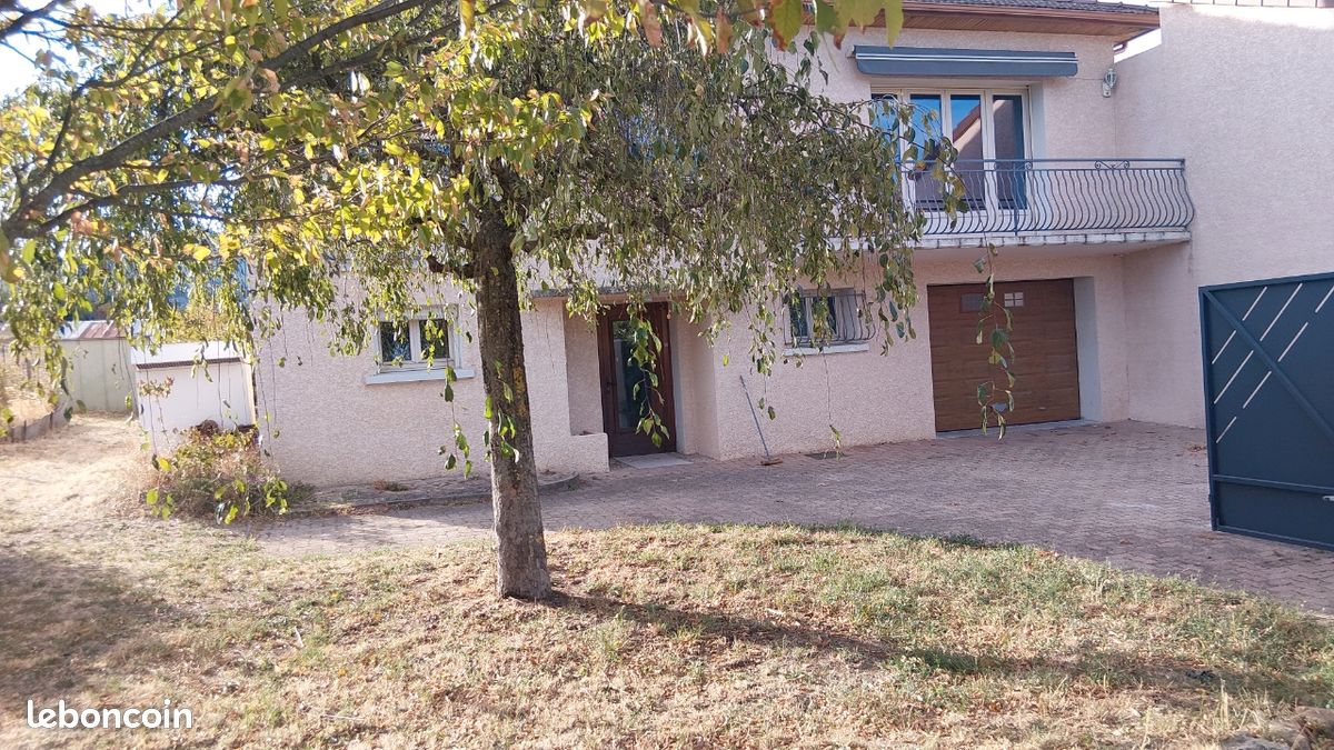 Maison 6 pièces 134 m² · à Pélussin · 134 m² · 249 000 €