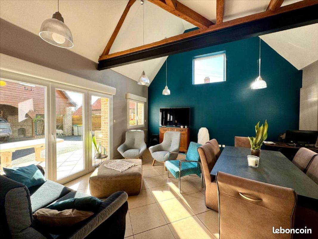 Maison 6 pièces 143 m² · à Bollezeele · 143 m² · 308 899 €