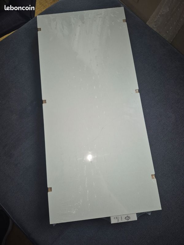 Lot 2 Tablettes UTRUSTA IKEA pour meuble METOD (image 1)