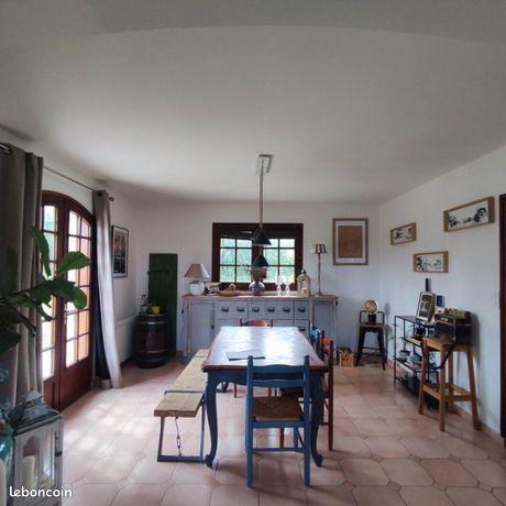 Propriété 8 pièces 147 m²
