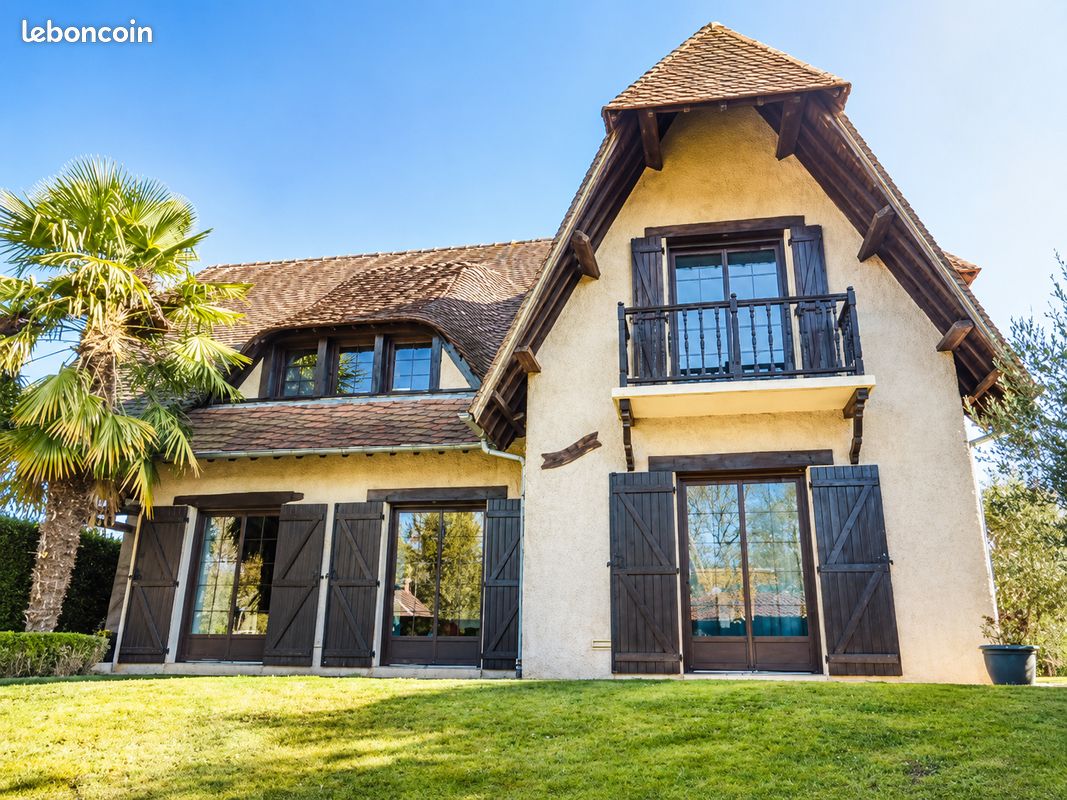 Maison 6 pièces 140 m² · à Acquigny · 140 m² · 360 000 €