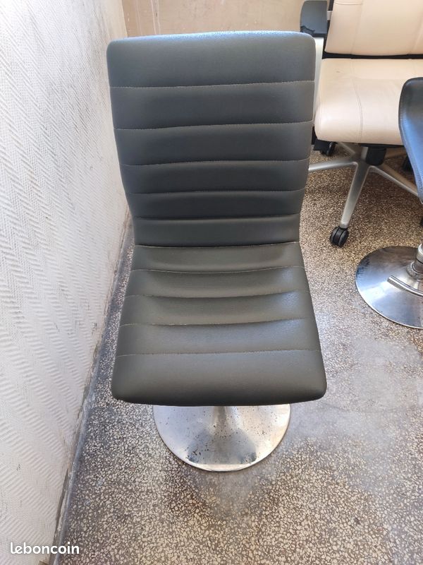 Chaise (image 1)