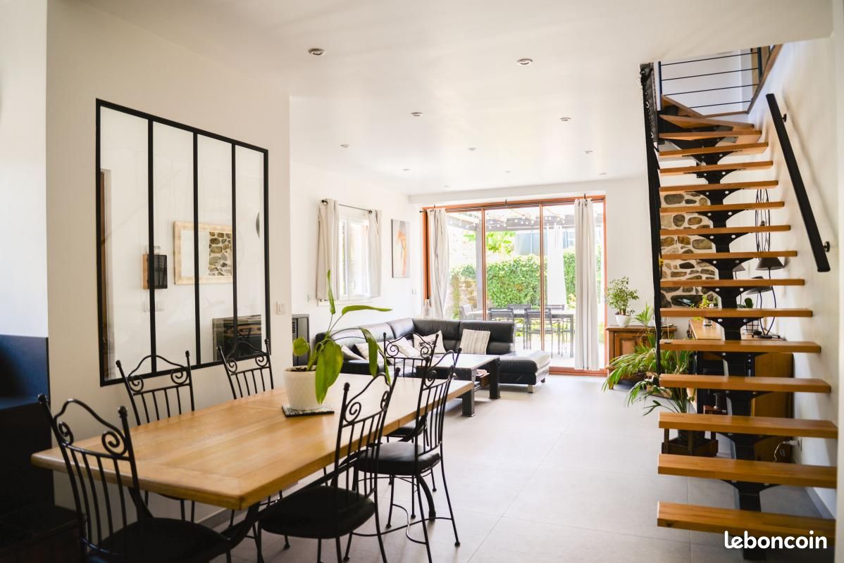 Appartement 5 pièces 107 m² · à Entrelacs · 107 m² · 385 000 €