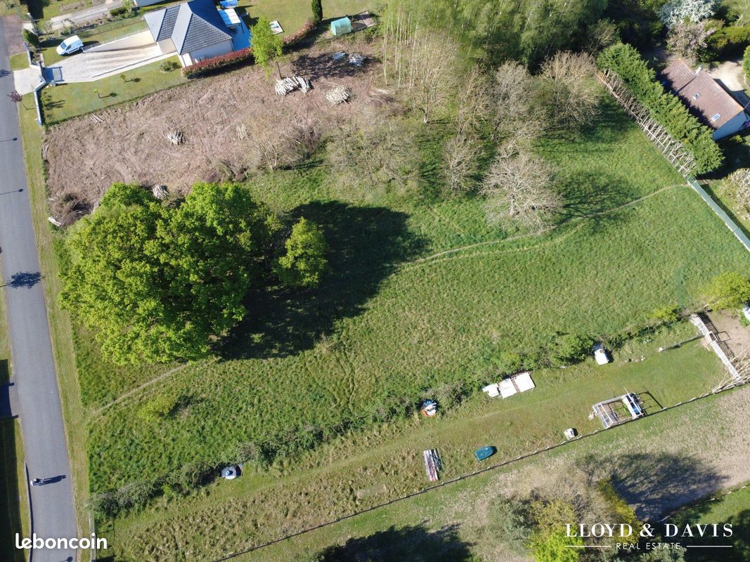 Terrain 1936 m² · à Fontenay-sur-Loing · 1 936 m² · 45 000 €