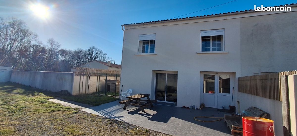 Maison 3 pièces 54 m² · à Salles-sur-Mer · 54,2 m² · 206 000 €